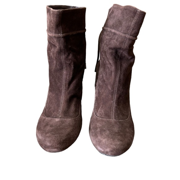 BCBG Suede Mixx Wedge Heel Ankle Booties in Dark Brown in Size US 6 / EU 36 - Picture 4 of 16